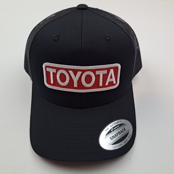 thepatriotspride.com Other - Toyota Embroidered Patch Curved Bill Trucker Mesh Snapback Hat Cap Black